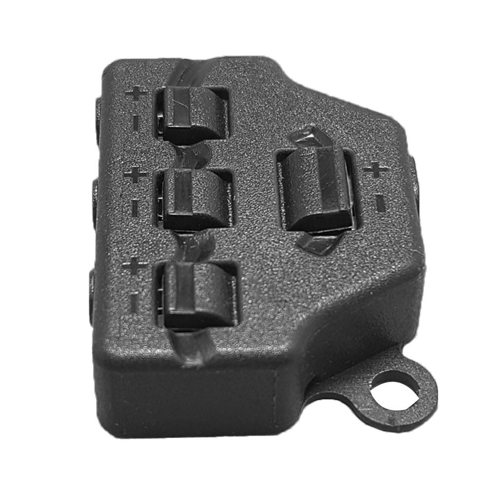 3 Ports Out Line Splitter Quick Connect Low Voltage Wire Splitter Distribution Block For Lighting Led Strip Connection Terminal