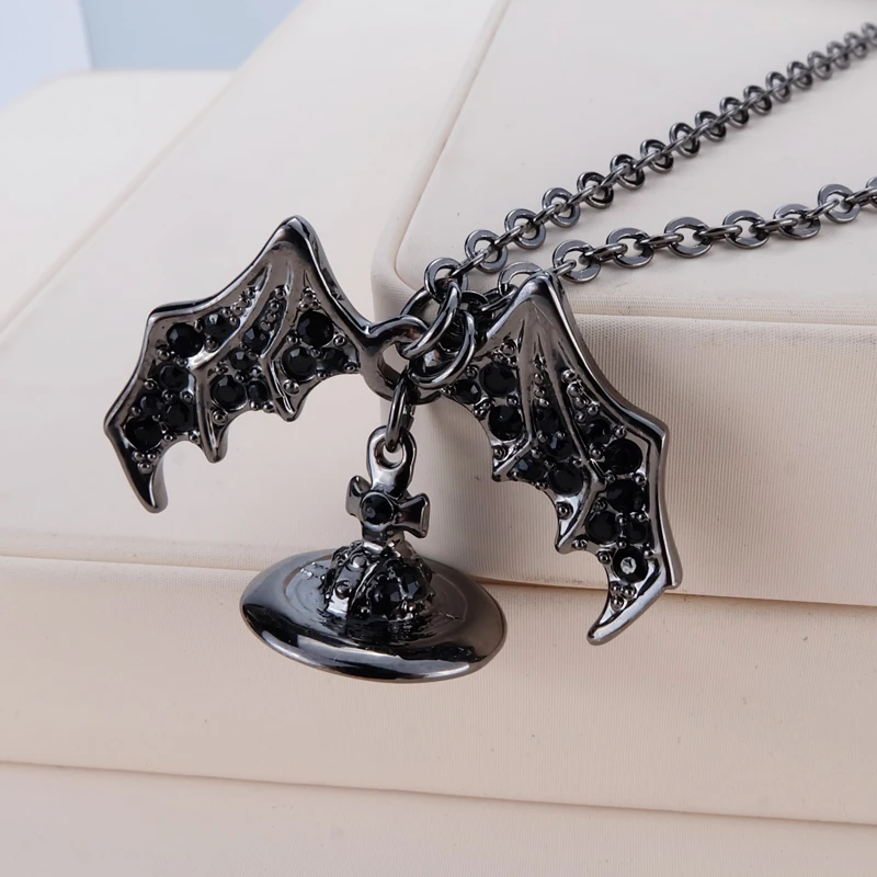 

S925 Sterling Silver Punk Dark Wind Charm Pendant Necklace Essential Jewelry for Couples Banquet