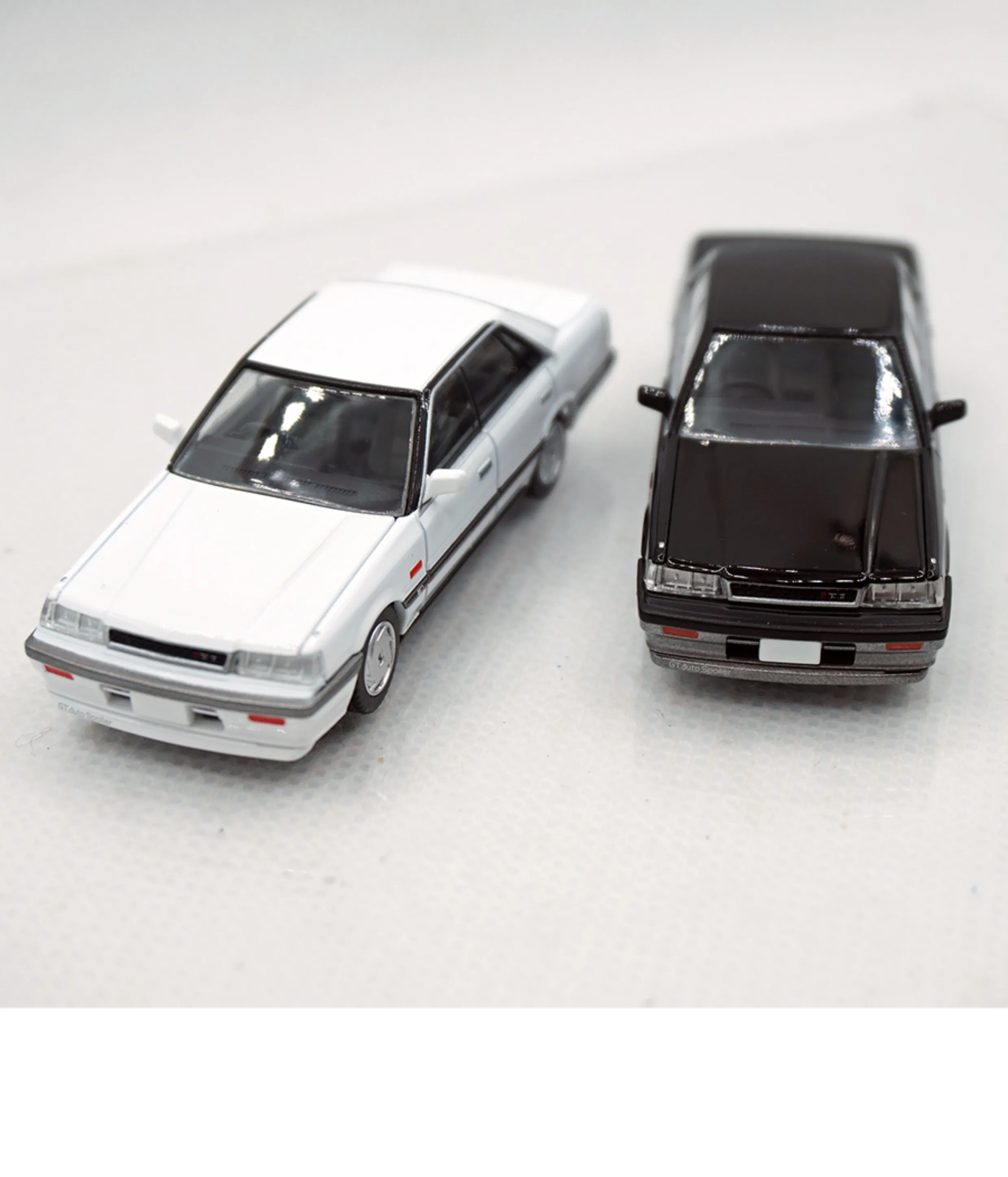 Tomytec 1/64 TLV n301a/b Nissan skyline R31 alloy trolley model collection decoration gifts