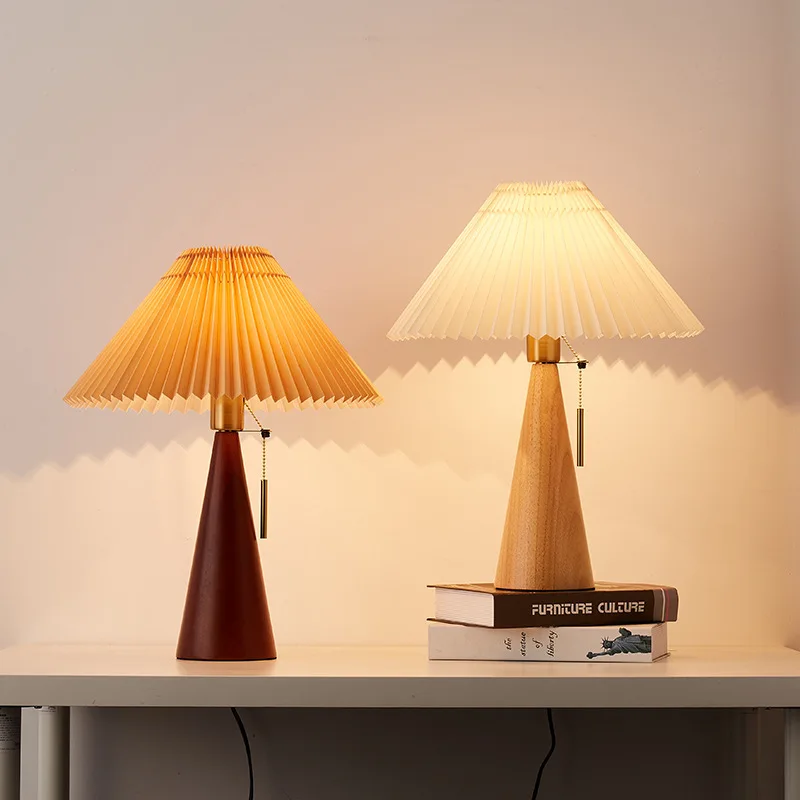 Classic Pleated Table Lamp Walut Light with Fabric Lampshade AC Powered All-match Desk Light for Bedroom Canteen Living Room