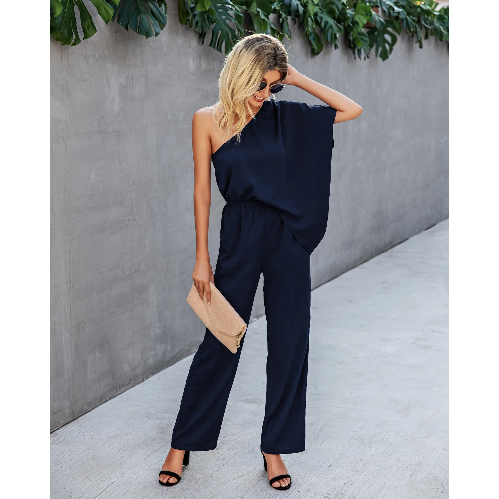 Donna Primavera Estate Nuova tuta allentata sexy con spalle scoperte Tute casual per la casa Pantaloni generali Vita alta Tinta unita