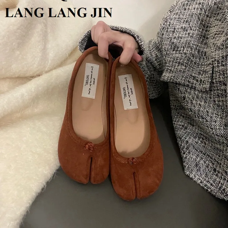 2024 Fashion Tabi Ninja Shoes Woman Flats Ballet Trotters Split Toe Pumps Ladies Round Heeled Loafers Femmes Tacones  Moccasins