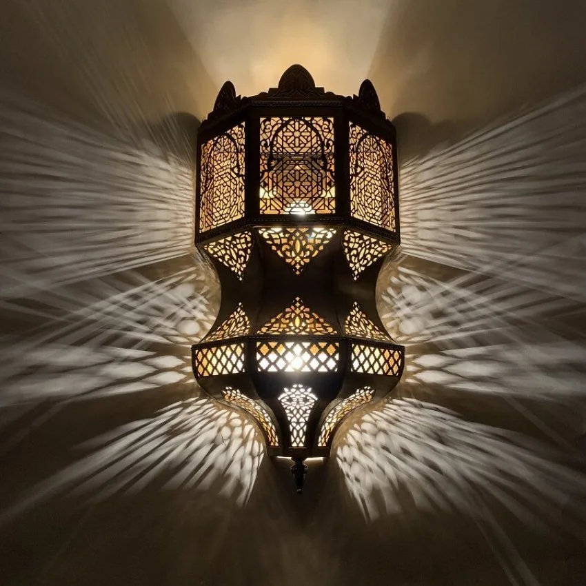 Moroccan hollow carved wall lamps for villas living rooms feature restaurants hotels luxury brass decorative wall sconces lights