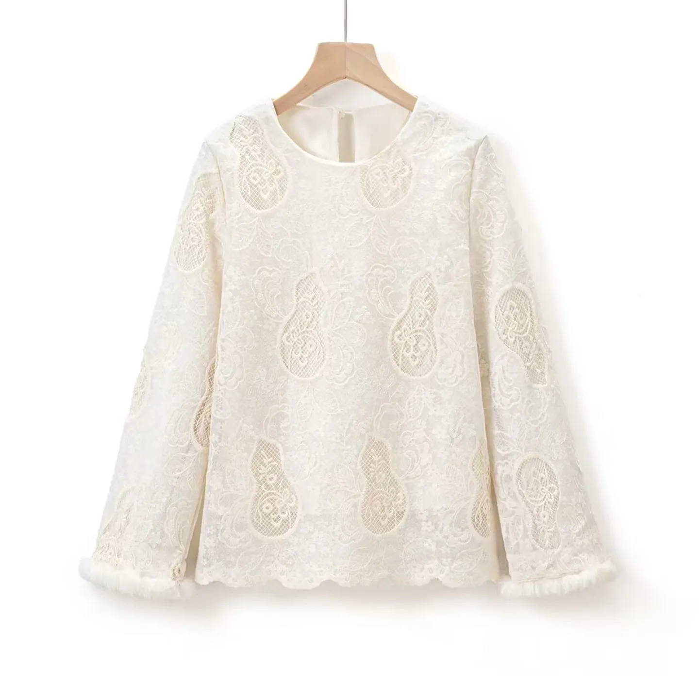 

Новинка Зима 2025: Женская ретро-блузка в китайском стиле с кружевом и ажурной отделкой, базовый слой для многослойного образа, свободный крой, для повседневной носки