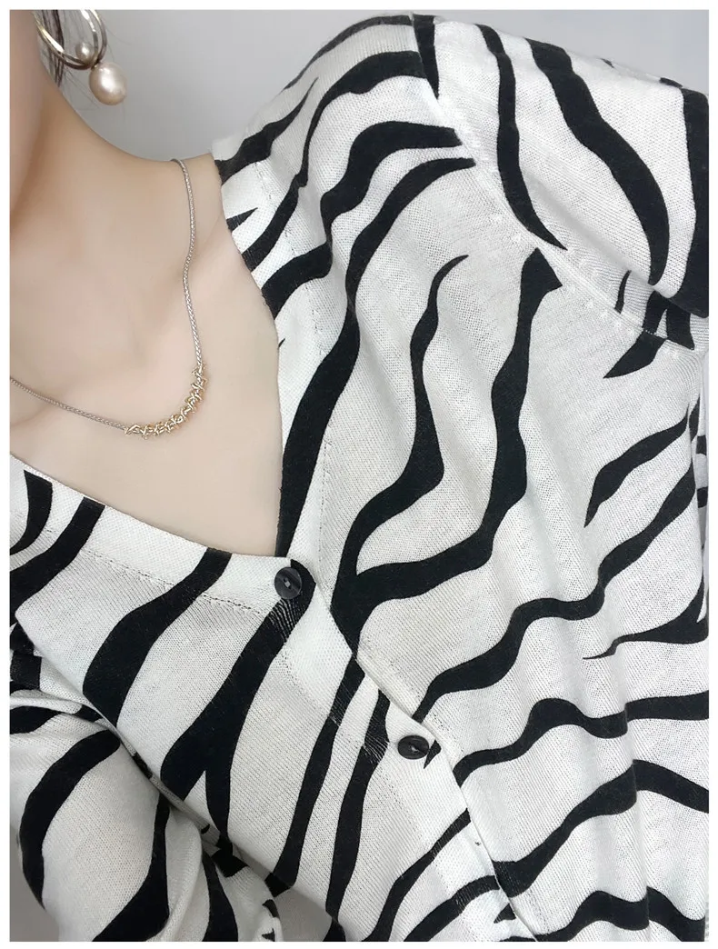 Spring and Autumn New Women's cashmere cardigan 2022 spring and autumn thin zebra fashion casual cashmere soft delicate V-neck t