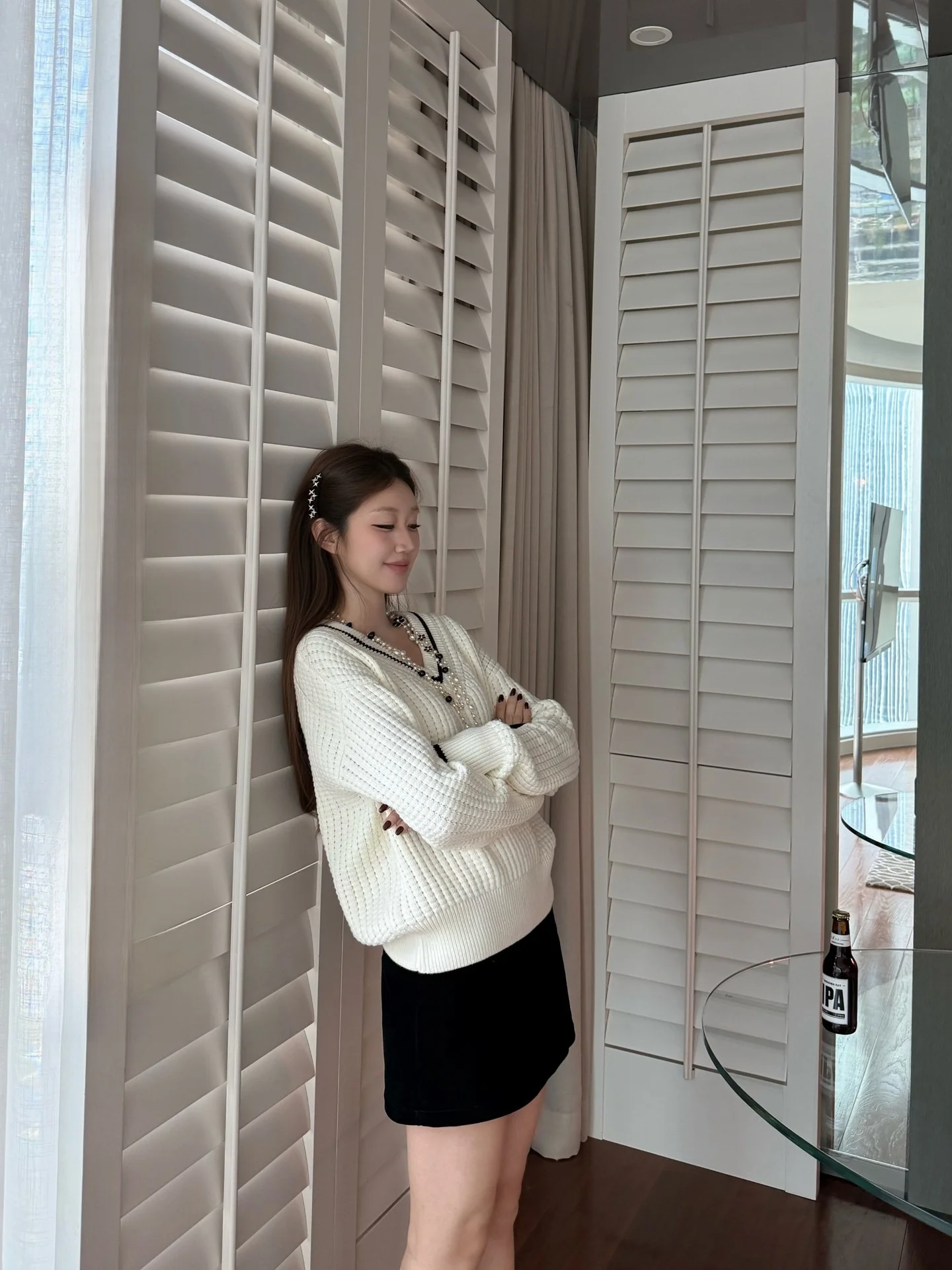 

Loose Long Sve V-Ne White Knitted Top Paris Contract Lazy Sle Myes Xue Qianqian Women's Autumn Winter Faion Sweater