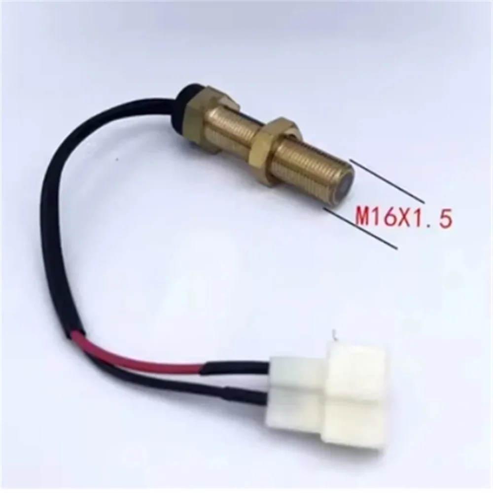 

Foton Lovol Diesel Oubao Tractor Harvester Car Tachometer Sensor Speed Sensing Plug M16