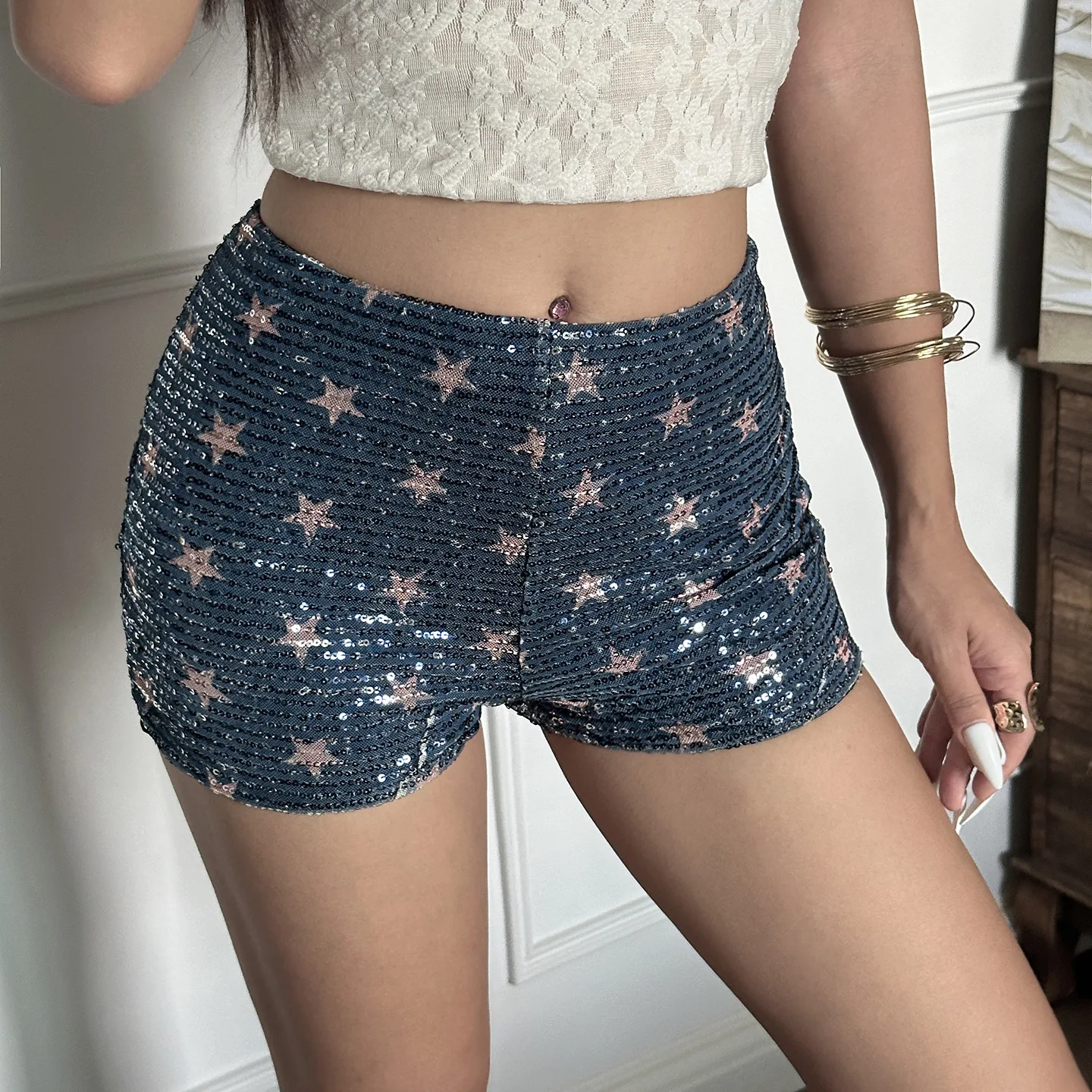 Street Spice Girl Wind Sequins Splicing Pentagram Low Waist Shorts Sexy Slim Hip Wrap Hot Pants 2026
