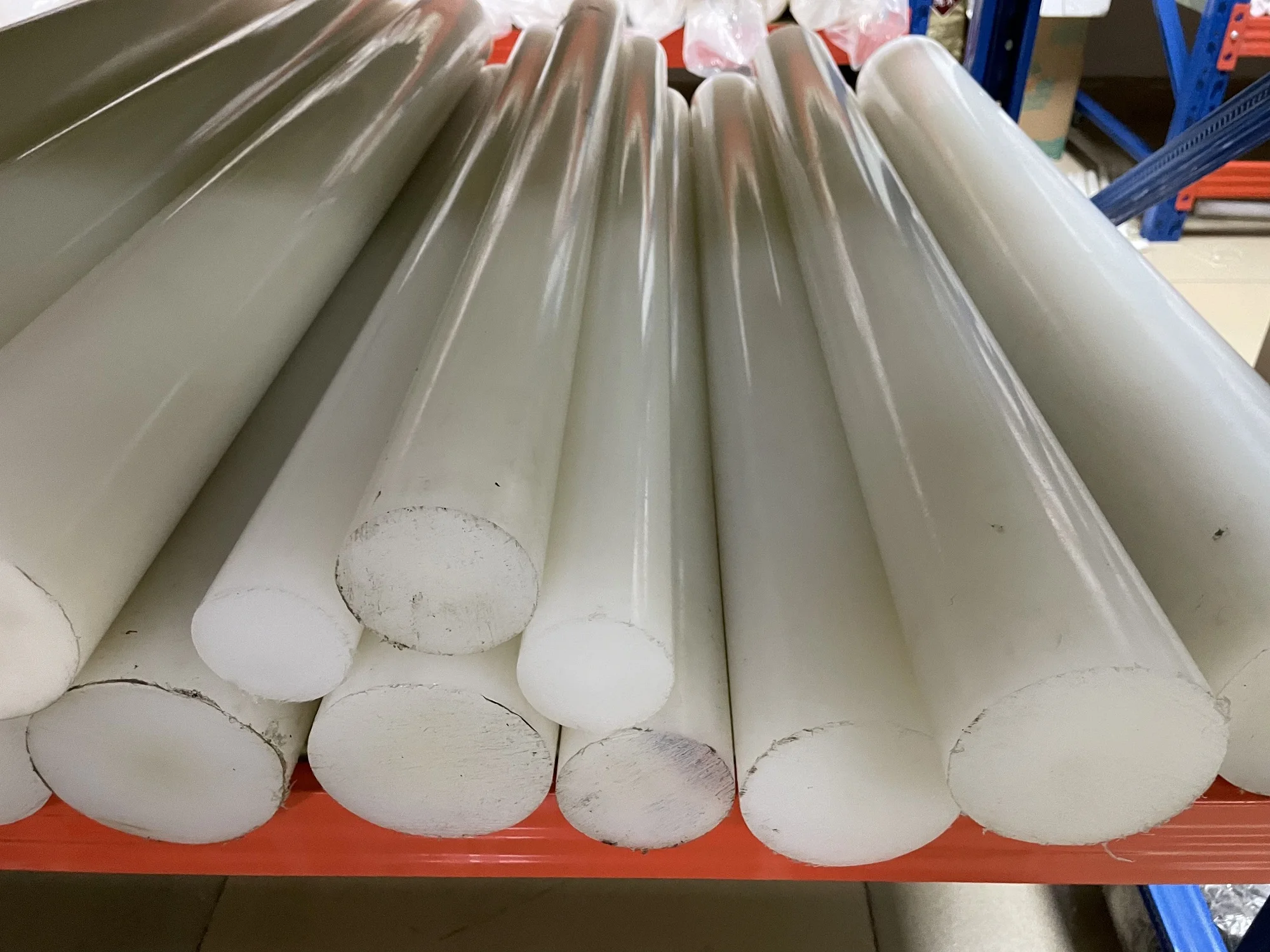 10mm 12mm 15mm 20mm 25mm Diameter White PVDF Round Bar Acid and Alkali Resistant Polyethylene Difluoride Rubber Plastic Stick