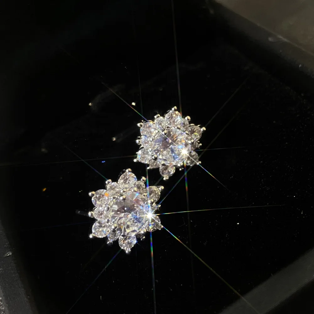 MDLFES مويسان الماس نمط فاخر سنغافورة المتخصصة فو مويسان كريستال وزهرة الزركونيا