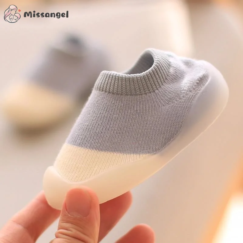 Chaussettes pour bébés, chaussures de couleurs assorties pour garçons et filles, baskets à semelles souples pour les premiers pas des bébés