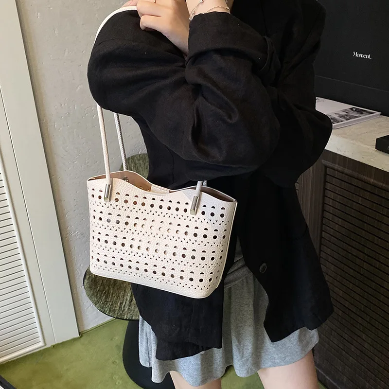 

​2025 Summer Openwork Tote Bag - Large Capacity Mother-Daughter Set, Adjustable Boho Shoulder Lightweight Commuter Raffia Purse