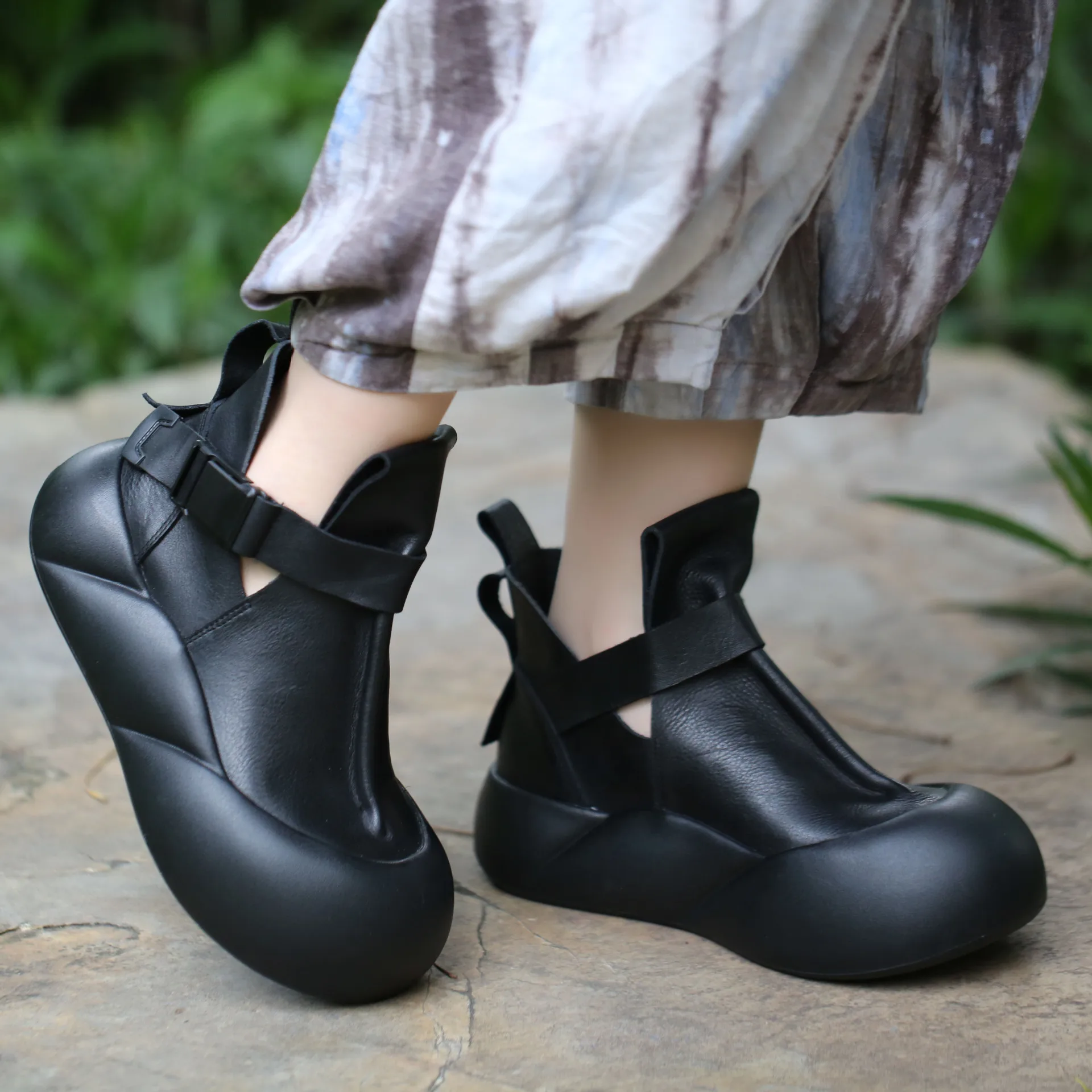

Careaymade-Genuine Leather women's Single shoes,Cowhide Roman Sponge Cake Sandals Women High Top Retro Personalized cool boots