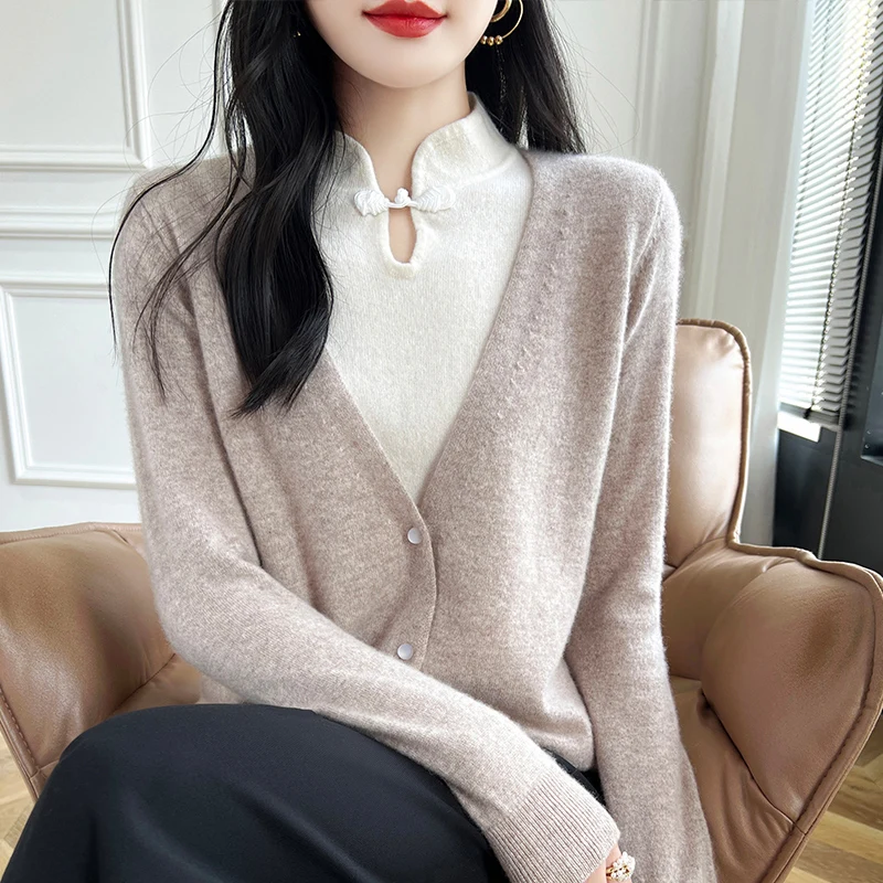 

Trendy and stylish women's semi high neck pullover sweater, long sleeved knitted fake two-piece women's new pure wool sweater