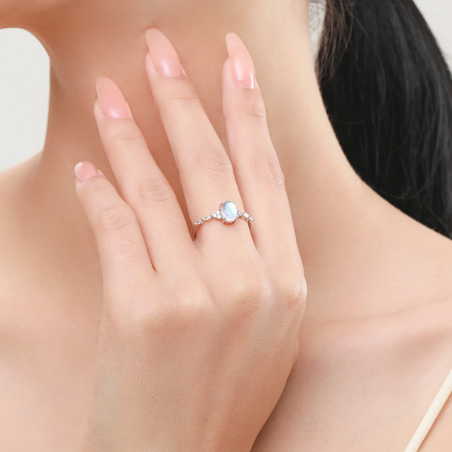 Kép 3: MODIAN 925 Sterling Ezüst Minimalista Ovál Holdkő Cirkusz porondja Gyér Nők Eljegyzés Anyaállat Cirkusz porondja esküvői Abroncs Ezüst 925 ékszer Adomány