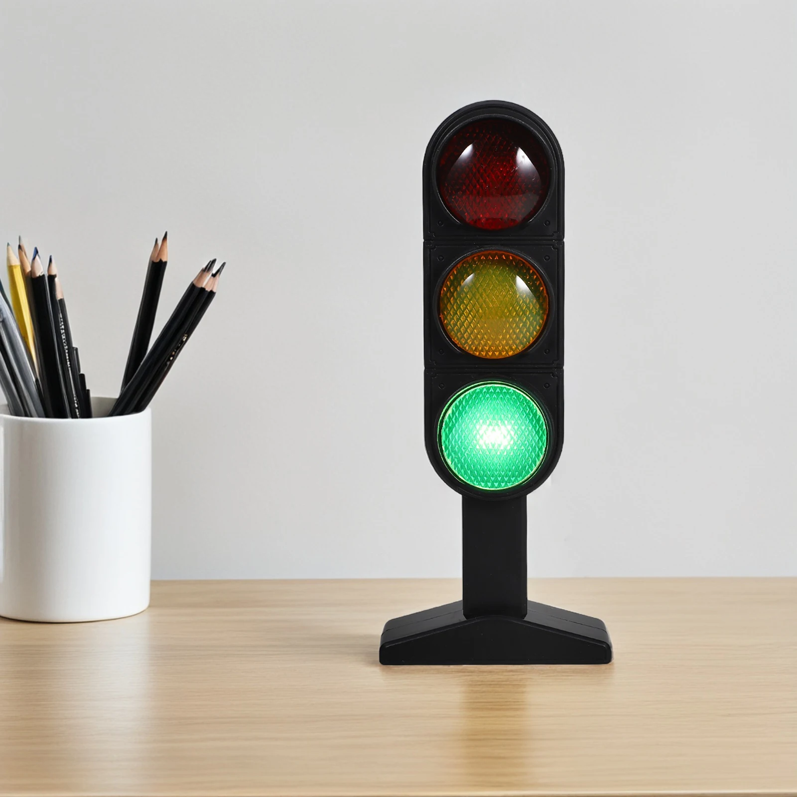 

Kids Traffic Light Realistic Simulation Durable Portable Early Education Playset Home School Pretend Driving Roleplay Road