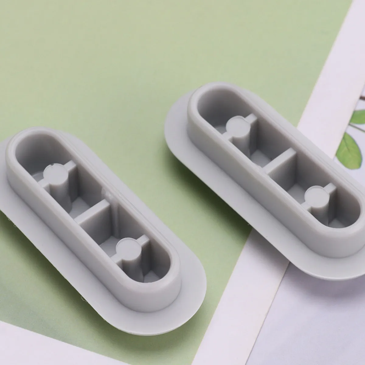 2Pcs Toilet Seat Bumper Sturdy Plastic Buffer Pad Prevent Damage Easy Mount Universal Fit Antislip Gasket Lifter Cushion Spacer