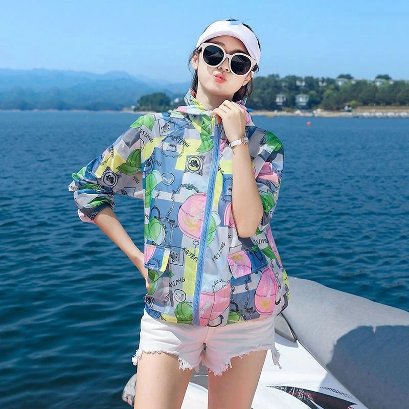 Women\'s Summer Jacket New Sun Protection Clothing Women Thin Loose Hooded Print Breathable UV Beach Coat Outerwear Top Femme