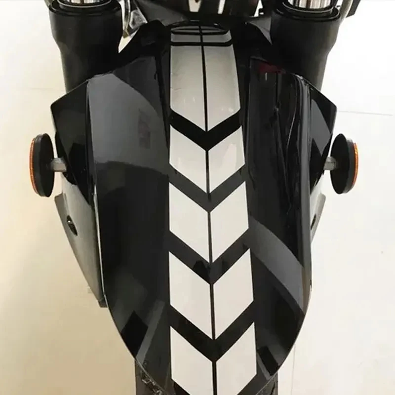 

1/2/3/4Pcs Motorcycle Arrow Stripe Stickers Fender Paste Universal Waterproof Oilproof Reflective Motorbike Tape Decal