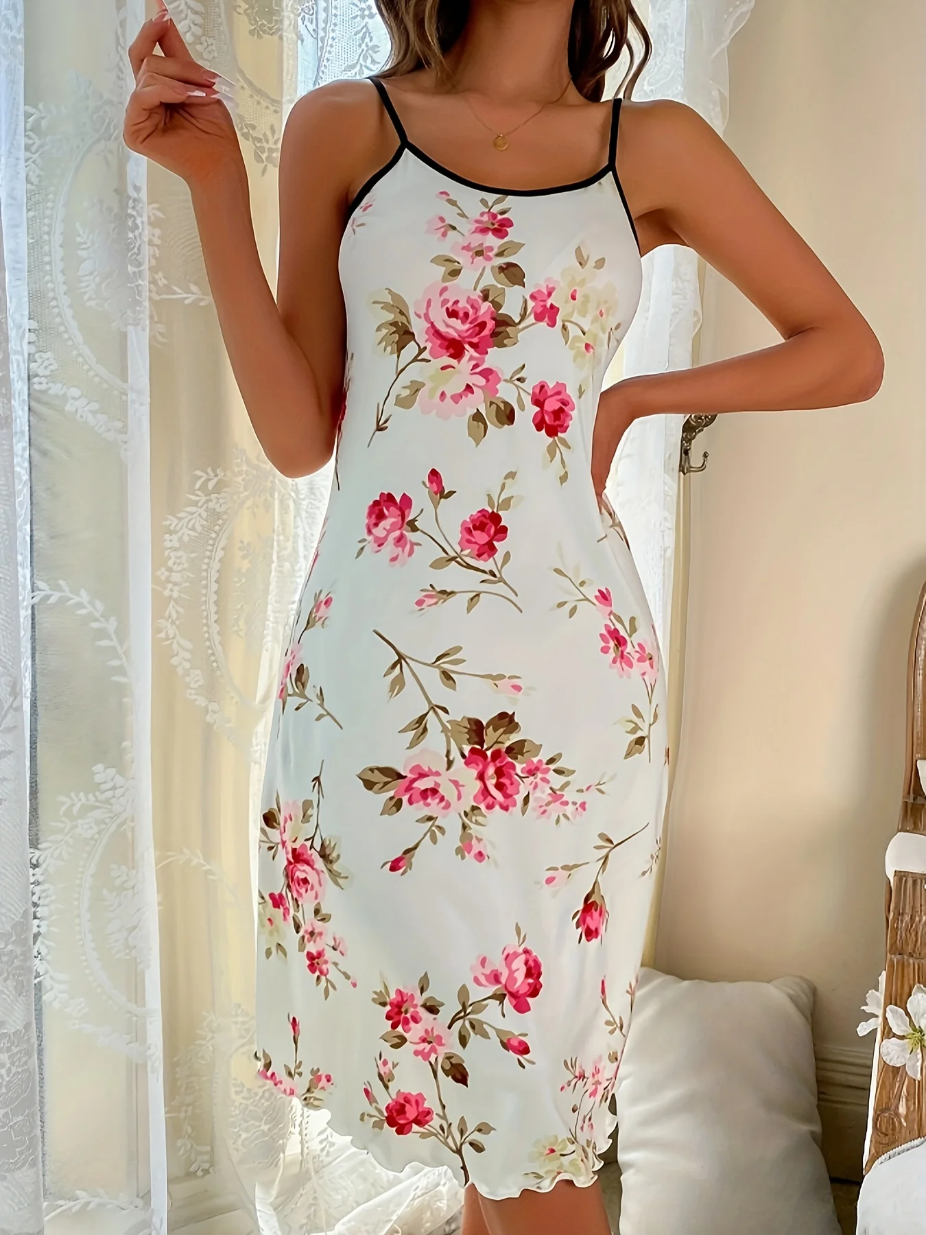 Einteiliges Damen-Kleid für vier Jahreszeiten im Sommerstil, lässig, romantisch, Blumendruck, niedliches Neckholder-Kleid