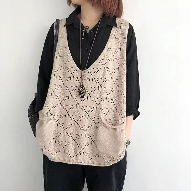 Women Vintage Simple Casual Hollow Pockets Solid Knitted Sweater Vest Spring Autumn V Neck Sleeveless Loose Outerwears Waistcoat