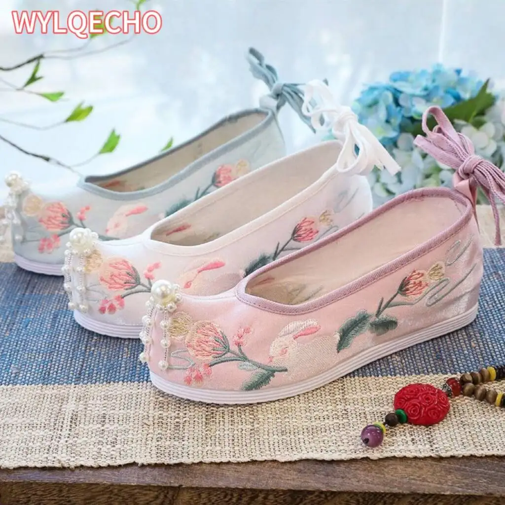 New Hanfu Shoes Female Embroidered Raised Bow Warped Head Ancient Costume Students Chinese Traditional Women Wedding Shoes