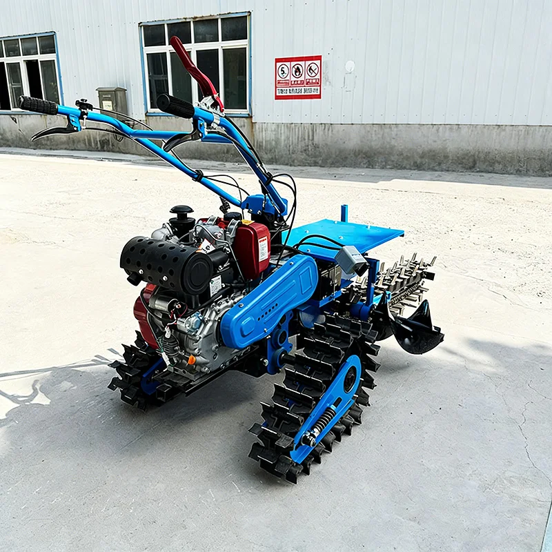 Double-chain Tracked Orchard Ditcher Portable Walking Ditcher Suitable for Farms and Gardens