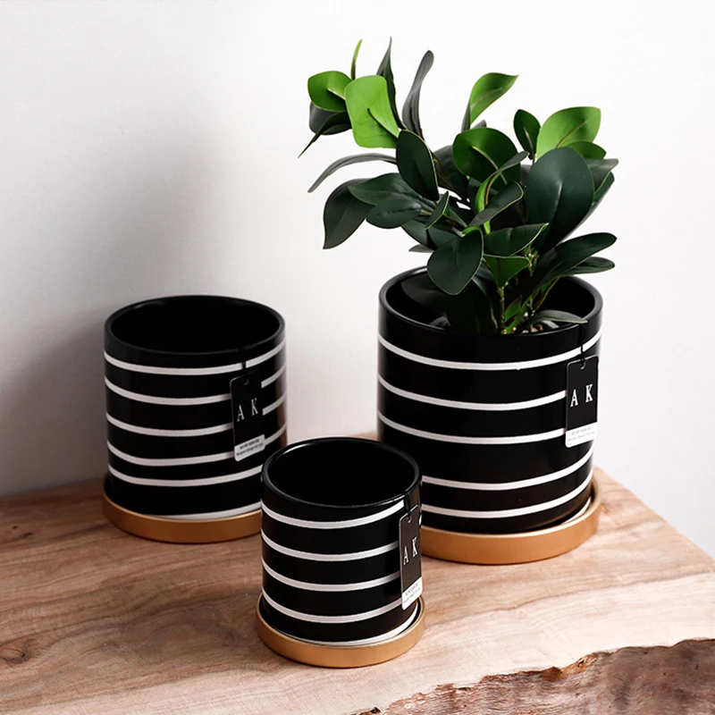 

Home GardenNordic Minimalist Black&White Striped Ceramic Pots High Quality Round Literary Green Plant With Trays