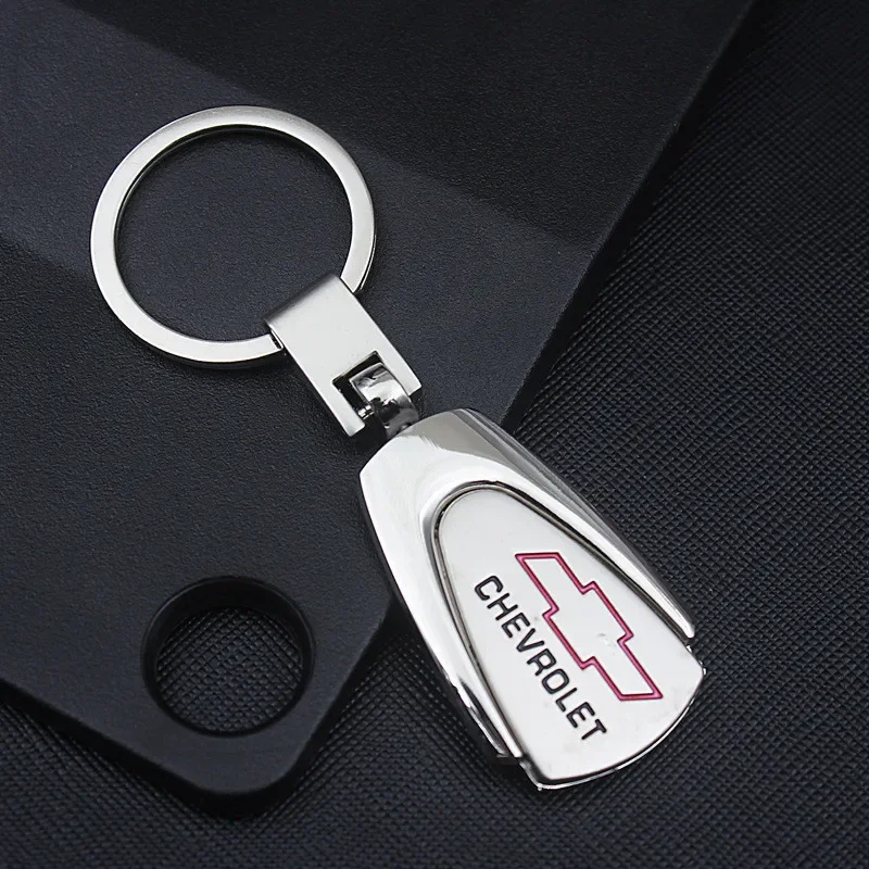 Car Metal Key Ring Keychain for Chevrolet Logo Cruze Aveo Malibu Captiva Lacetti Niva Camaro Sail Cavalier Silverado Accessories