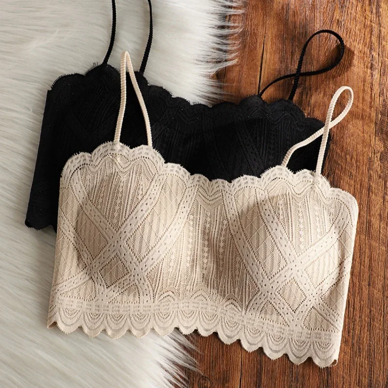 Seamless lace backrest lingerie one-piece with chest pads and a strapless ice silk strappy bra wrapped around the chest