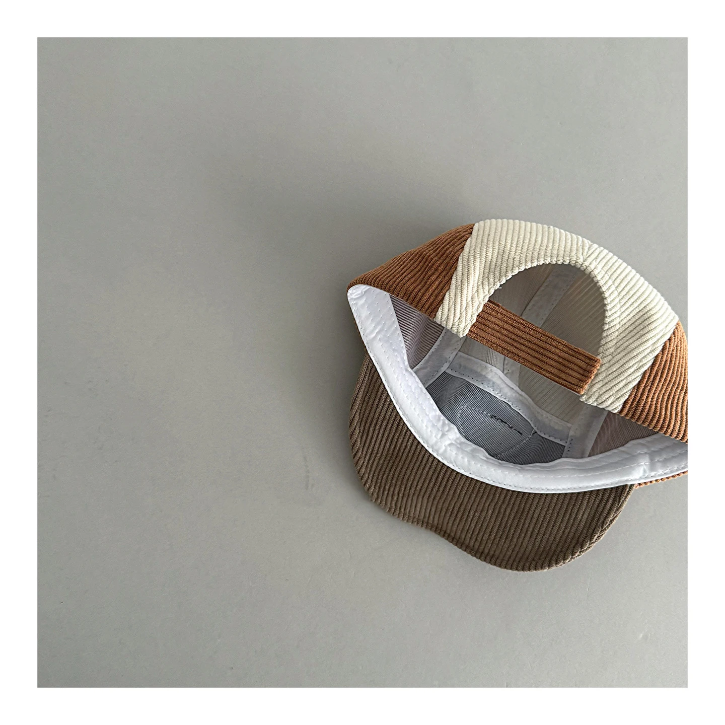 2026 Kids Autumn Korean Style Baseball Cap Color Block Versatile Outdoor Sport Hat Casual Peaked Caps for Boys and Girls view 6