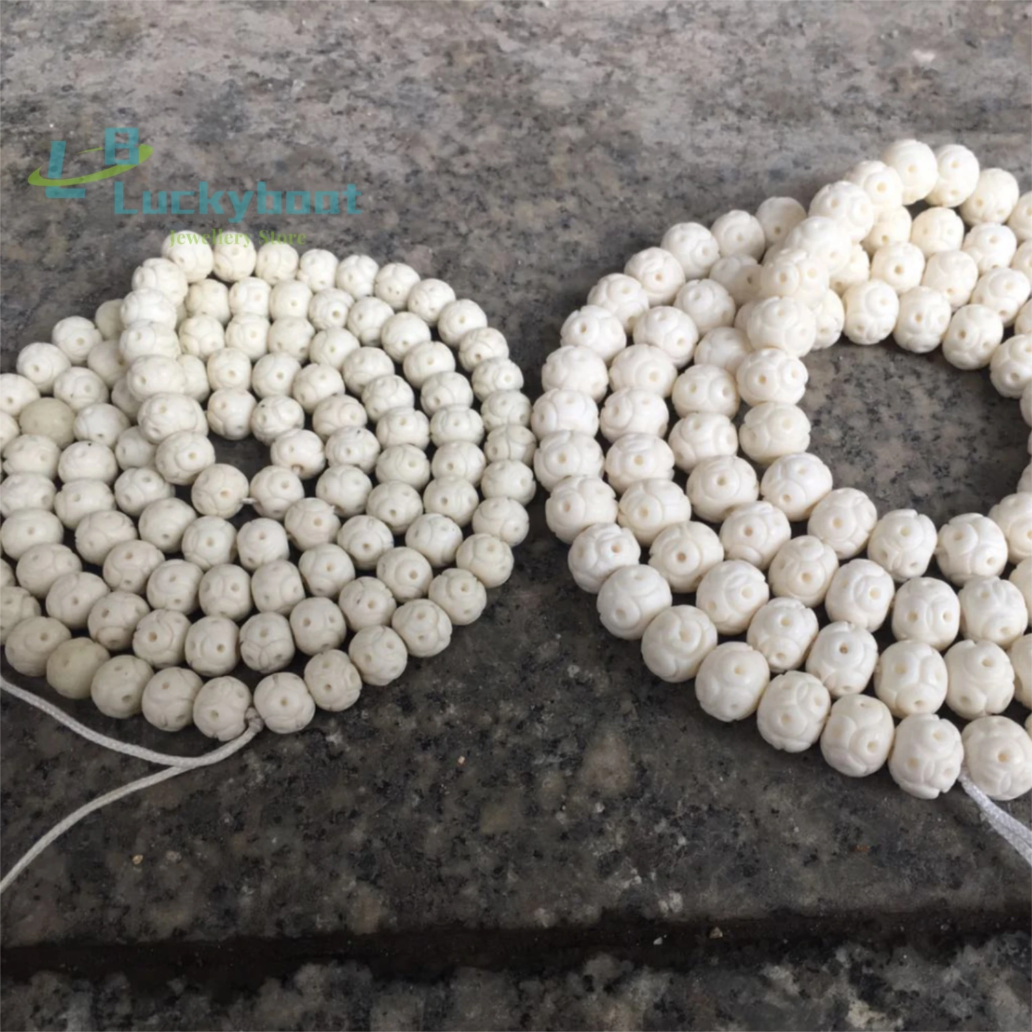 108 natural Tibetan deer bone handmade carved retro beads, white Road Tong auspicious Buddha beads, men\'s and women\'s jewelry