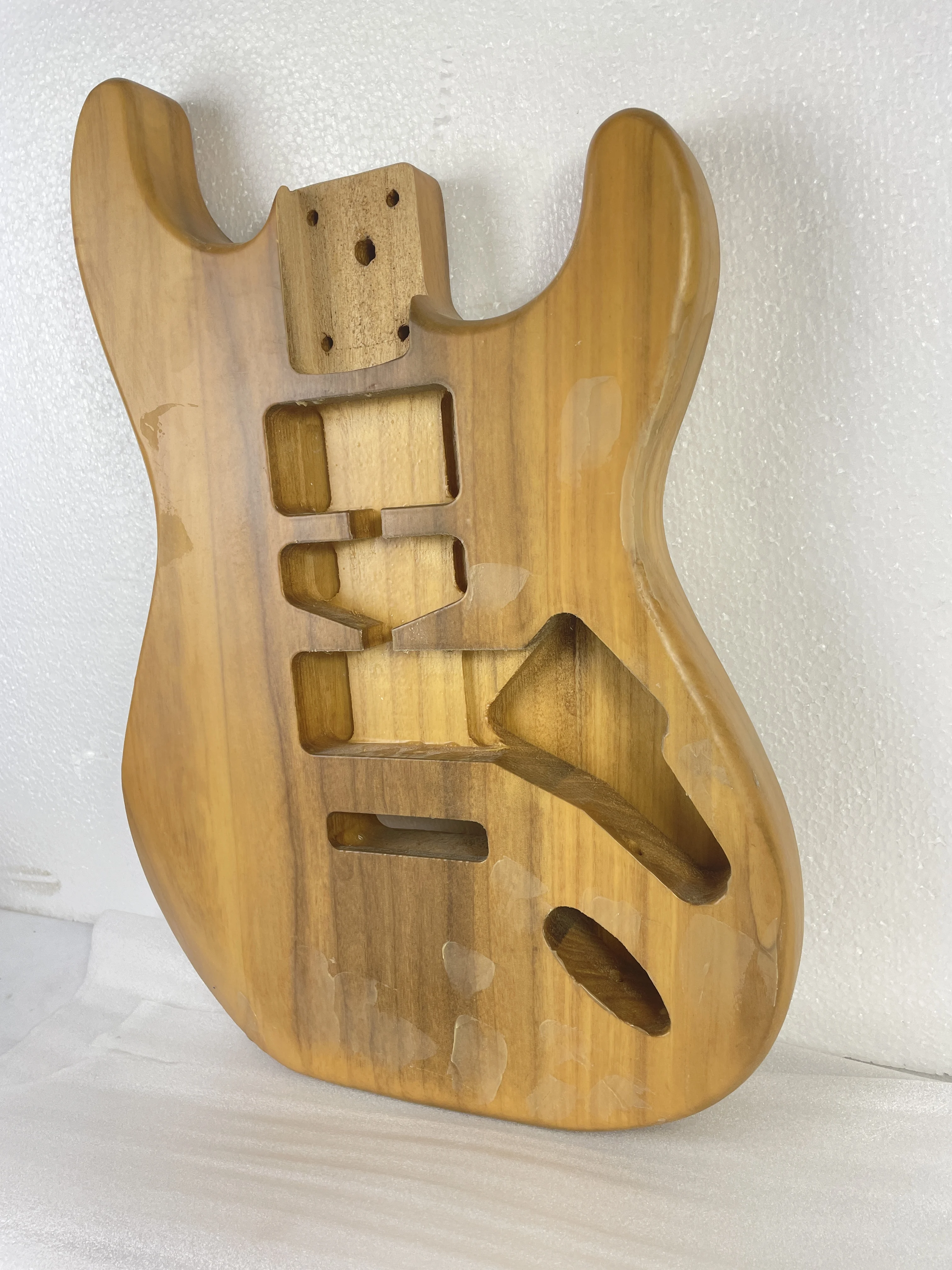 Semi Finished Electric Guitar Body is Organ, Maple Empty Guitar Body, HSS DIY Part, ST Paint, Stock defect