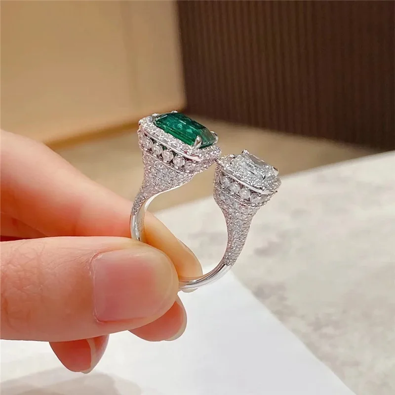 

2023 Ins Top Sell Luxury Jewelry 925 Sterling Silver Princess Cut Emerald 5A Zircon Party Women Wedding Open Adjustable Ring