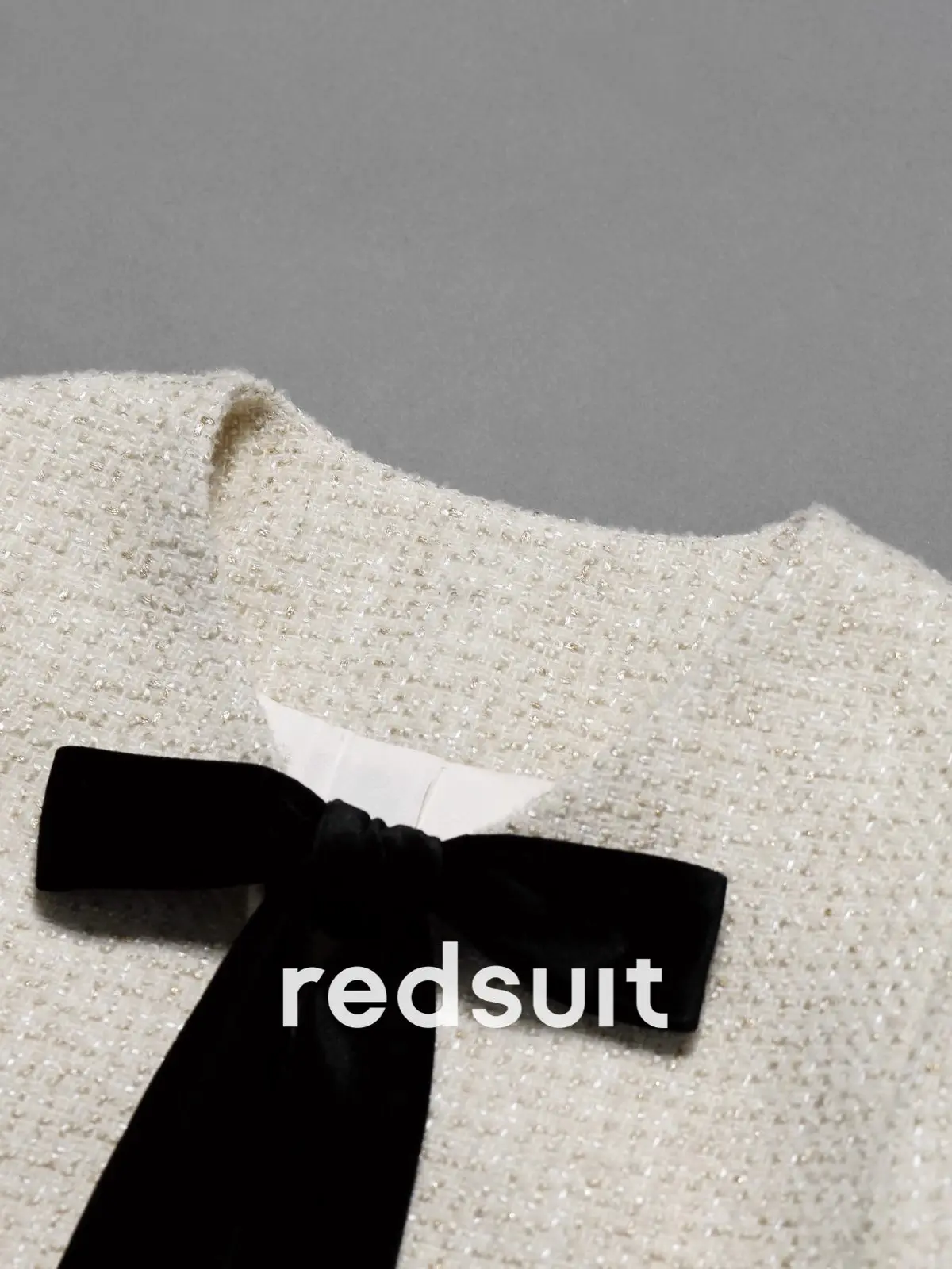 New Fashionable V-neck bow ribbon coarse woolen coat, light luxury top Can customize size