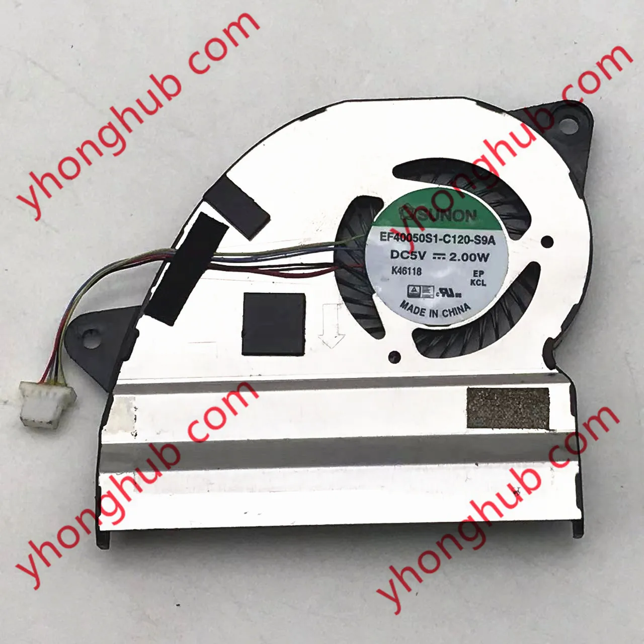 

SUNON EF40050S1-C120-S9A DC 5V 4-Wire Server Cooling Fan