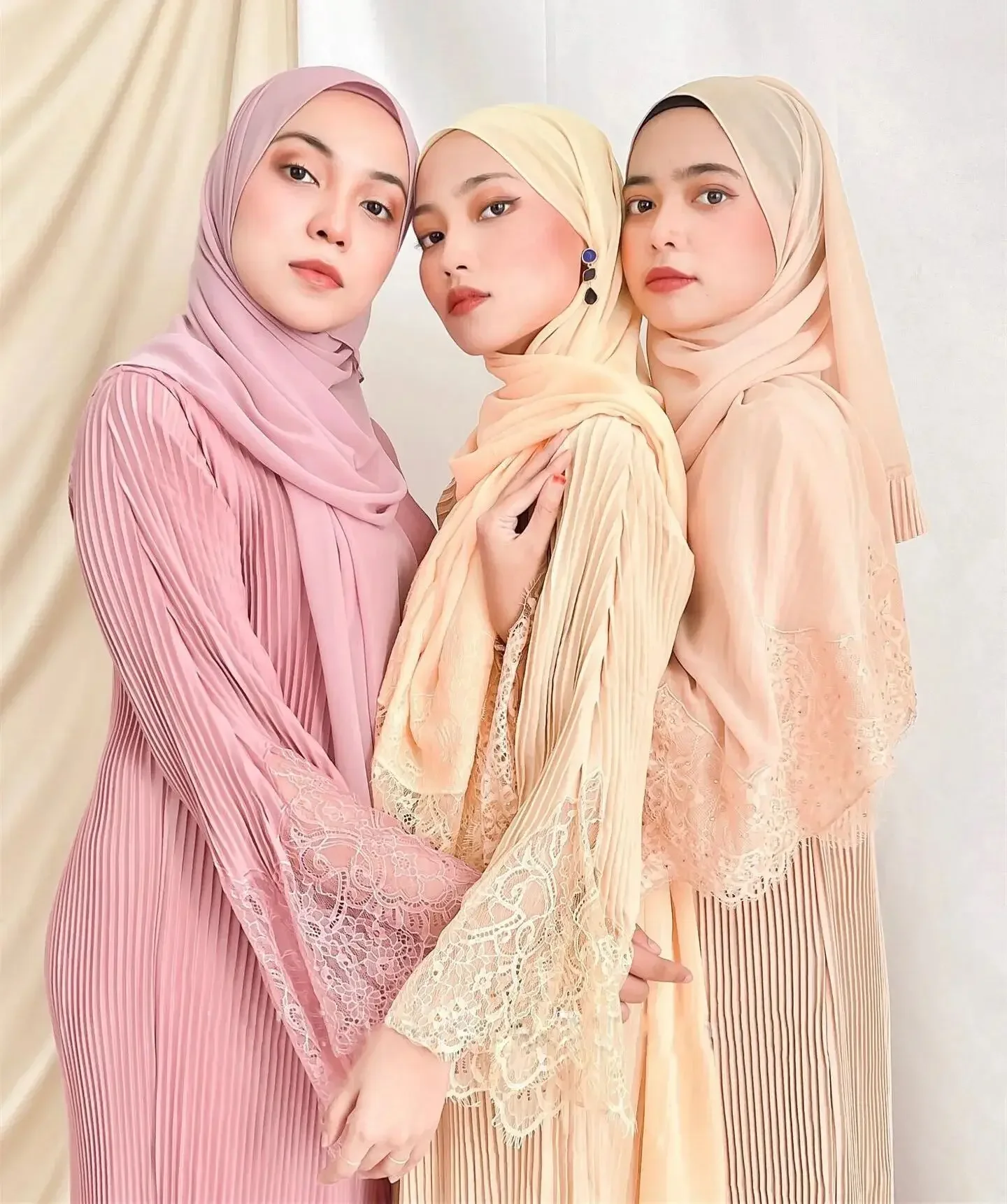 

Fashion Southeast Asian Abaya Hijab Dress Women Lace Pleated Long Pleated Diamond Dress Belted Robe Festive Dress Birthday Gift