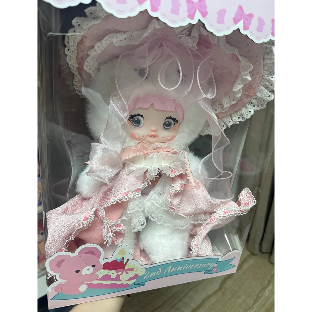 

Nommi 2nd Anniversary 400% Vinyl Face Plush Toy Nommi Hanging Card Cute Nommi Action Figure Vinyl Face Toy Collect Decor Gift