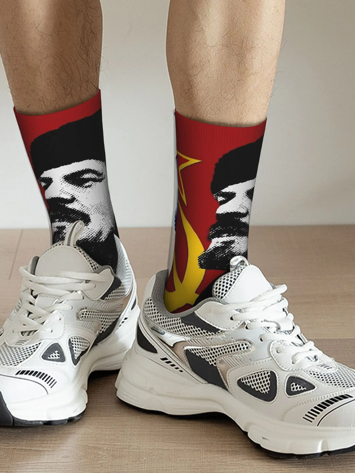 AliExpress NONE VLADIMIR LENIN Socks Autumn  Stockings Elegant Women Men High Quality Socks Graphic Cycling Anti Skid Socks