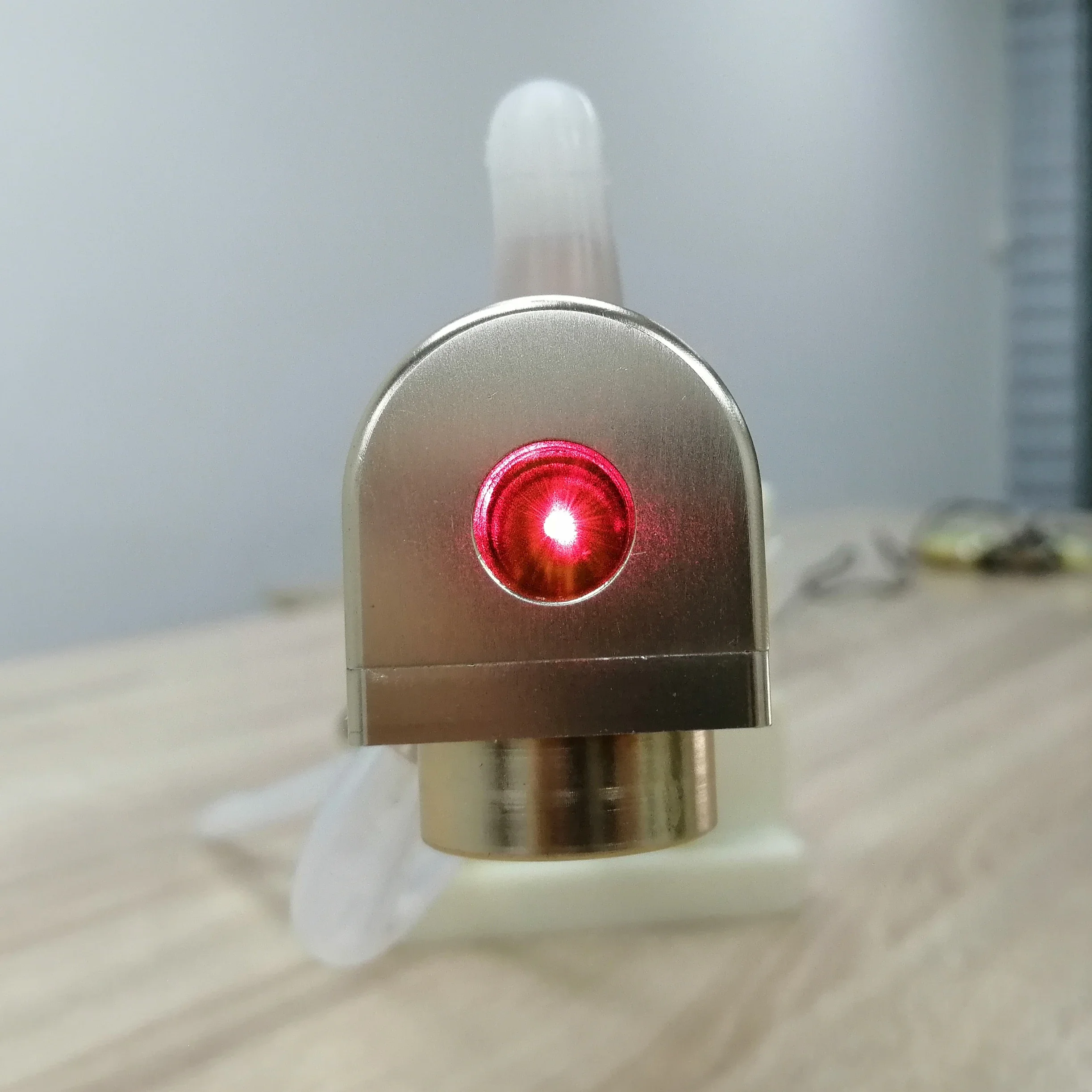 Yunyi Red Pointed Light Visible CO2 Laser Tube Tr100 with Beam Path Alignment Red Pointer for CO2 Laser Cutting Machine