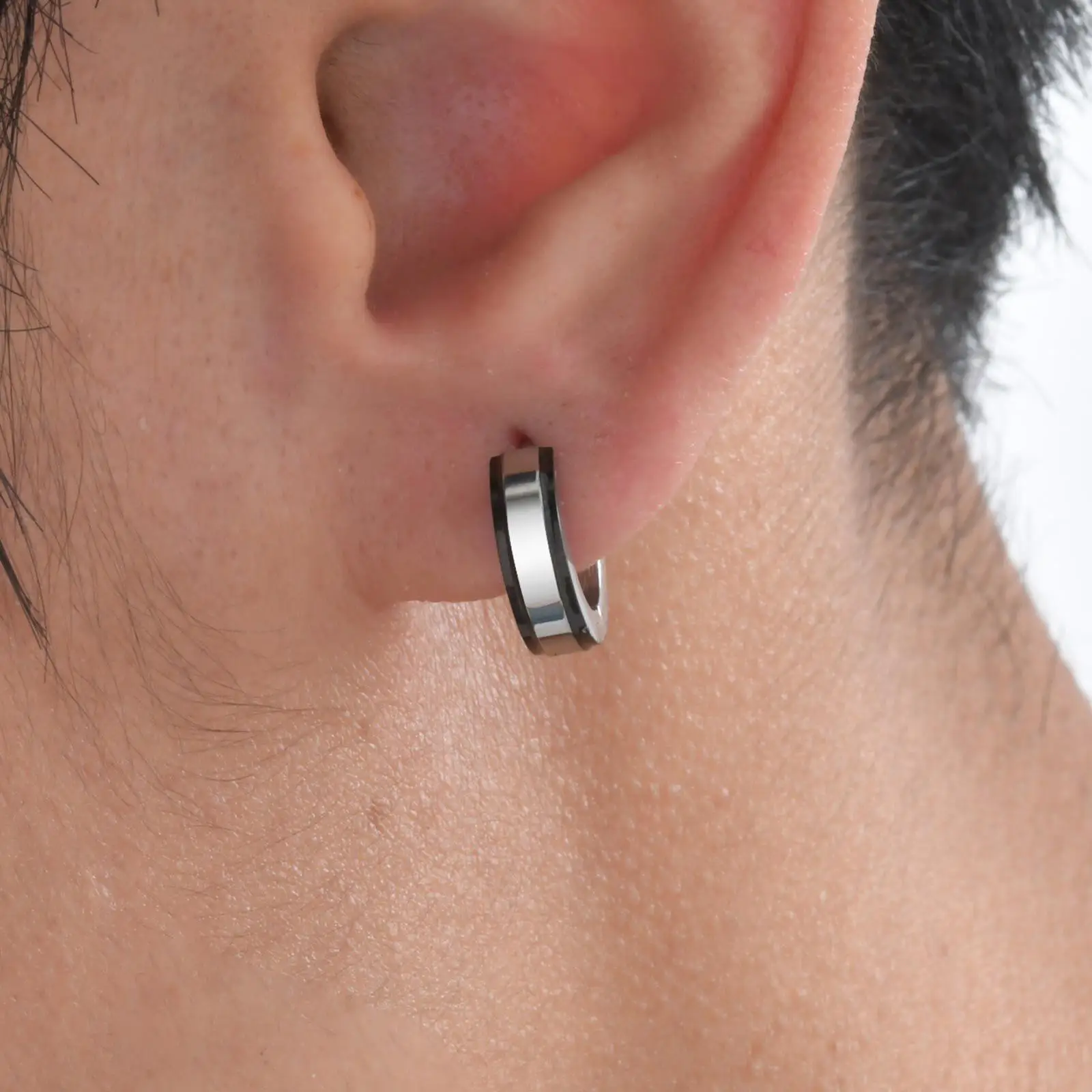 1pc/1 Pair Simple Mens Earrings Stainless Steel Two Tone Geometric Circle Huggie Hoop Earrings Simple Casual Jewelry Gifts