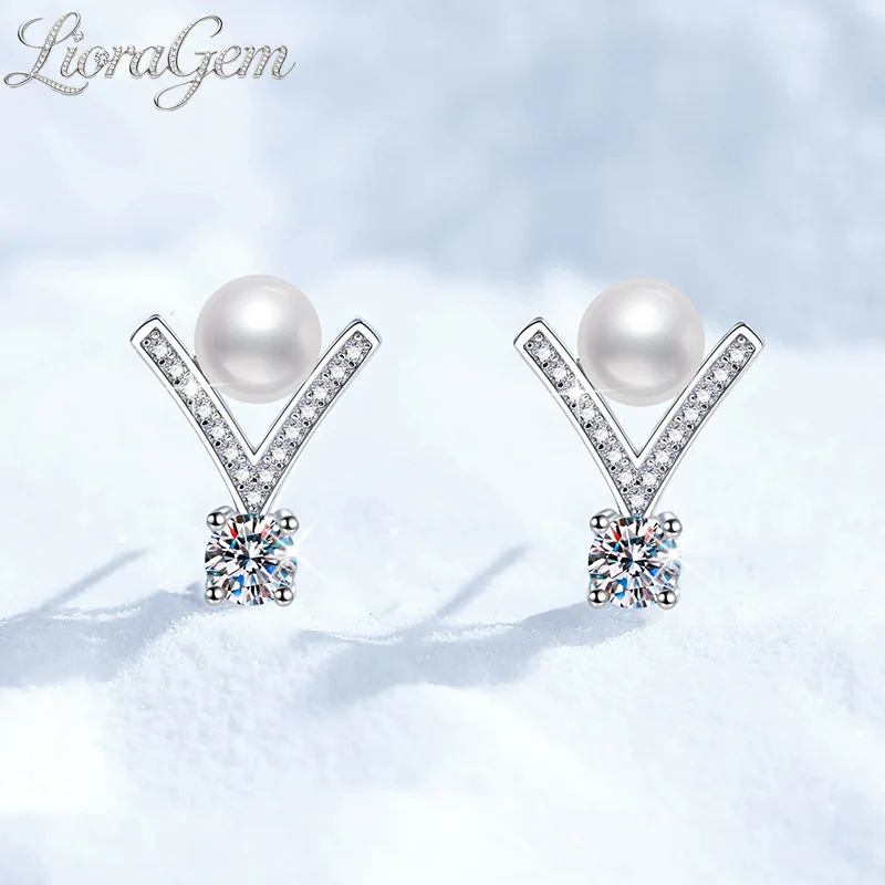 

LioraGem 6mm Freshwater Pearl Stud Earrings for Women, V-Shaped Moissanite D-Color Ear Studs Platinum PT950 Stamp