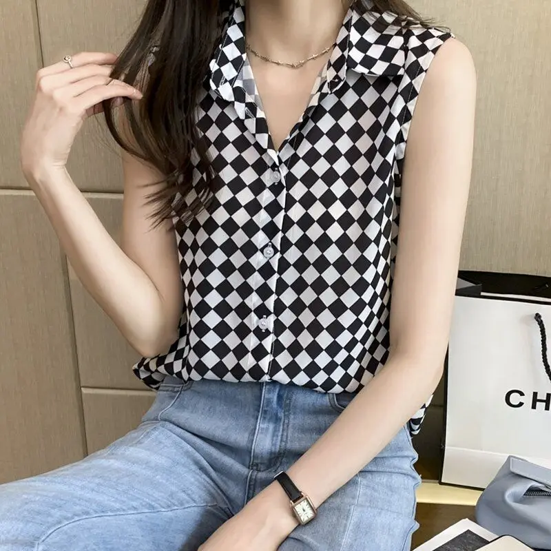 Casual Plaid Single-breasted Blouse Women Sleeveless Polo Collar Korean Summer Lady Pullover Temperament Chiffon Shirt 2023