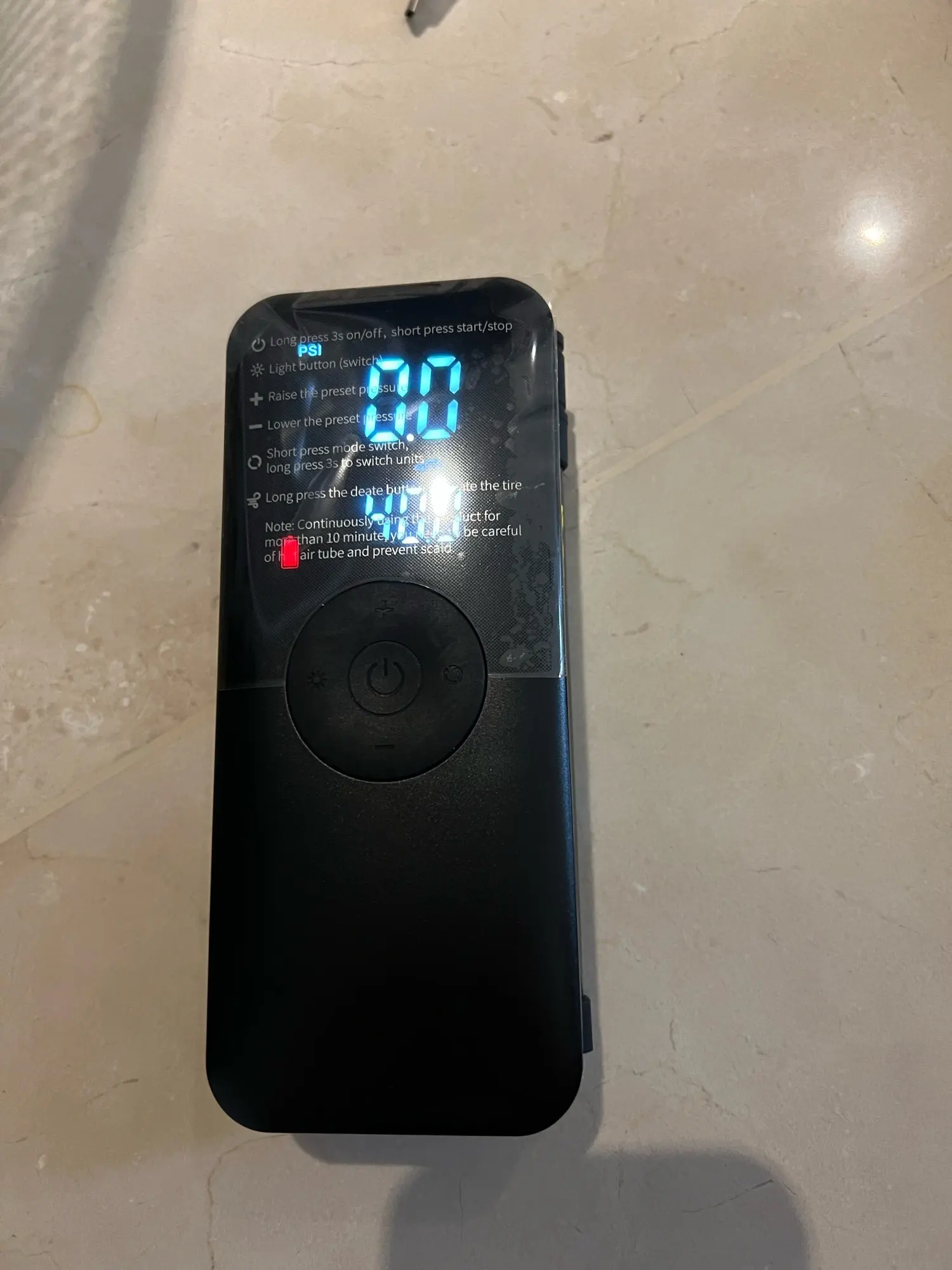 VanVolt AirGo™ Cordless Digital Tyre Inflator - Portable 150 PSI Air Pump photo review