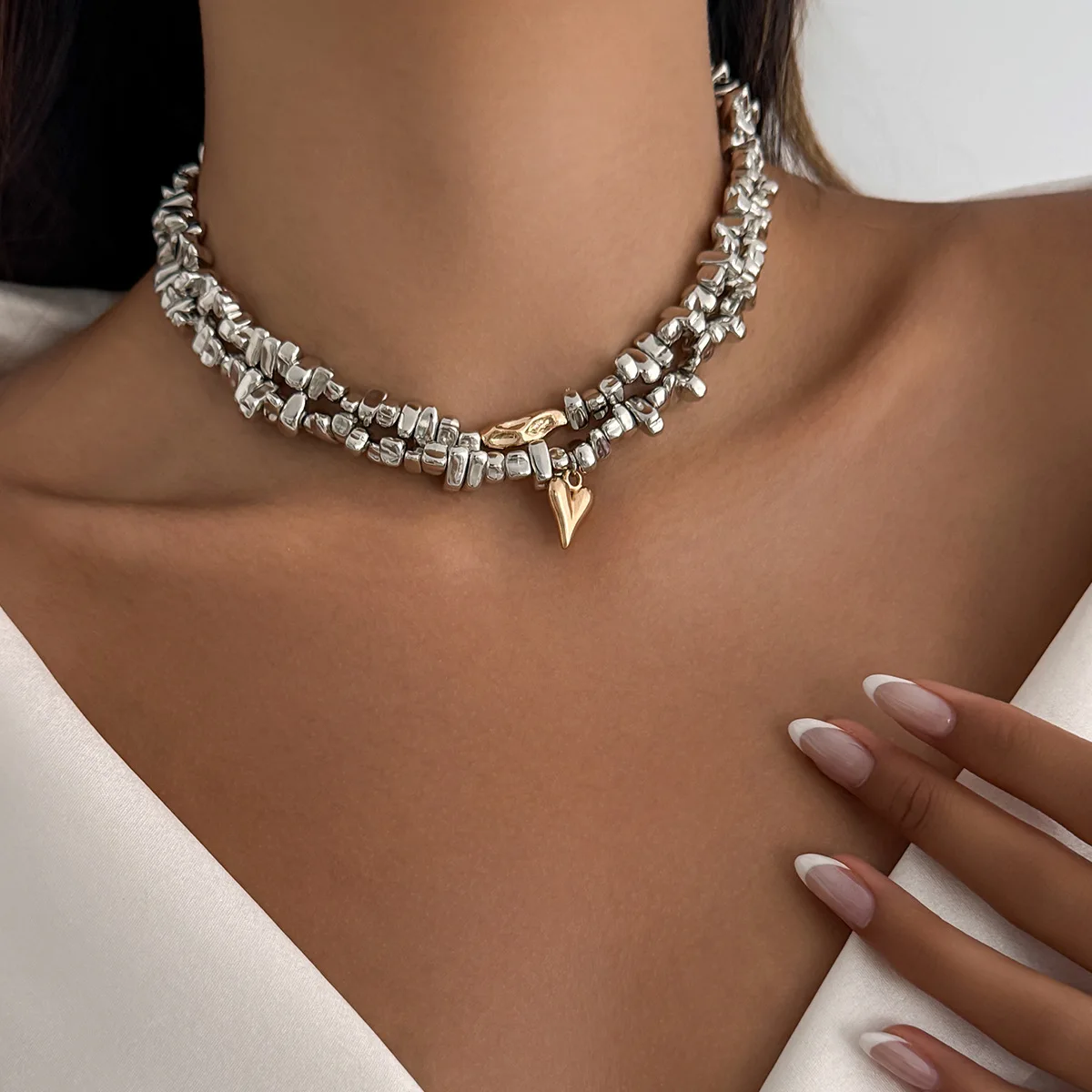

Vintage Irregularity Unique Design CCB Bead Heart-Shaped Pendant Necklace for Woman Charm Jewelry Set Valentine's Holiday Gift
