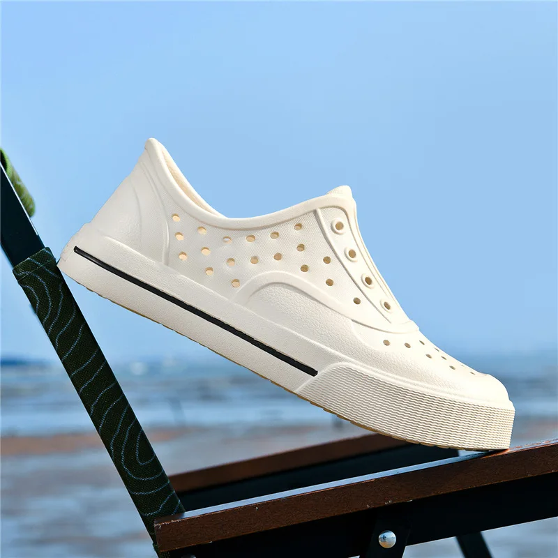 Women Summer Couple Clogs Thick Sole Waterproof Casual Beach Shoes Sandals Slides for Ladies Gentlemen Durable Daily Wear Men