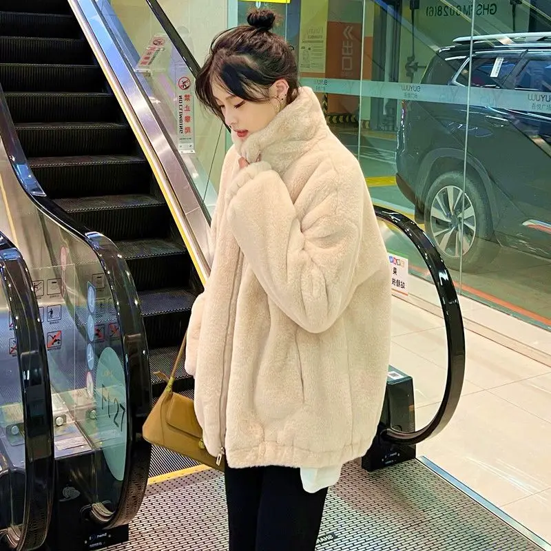 2025 New Loose-Fit Faux Rabbit Fur Collar Padded Winter Jacket – Thick, Plush, Cozy Women's Quilted Coat for Cold Weather