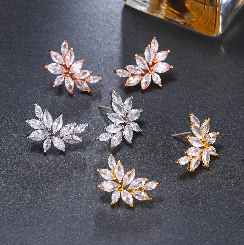 Luxury Pear Cut Cubic Zircon Cuff Stud Earrings for Women Fashion Silver Color Flower Stud Earings Jewelry Boucle Oreille Femme