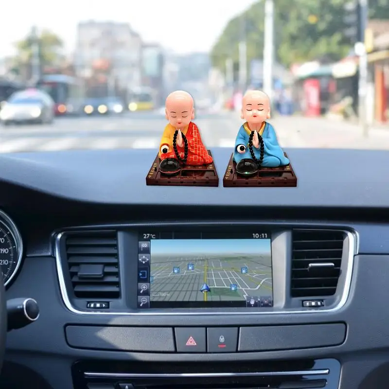 Little Monk Figurine Solar Powered Car Toy Bobble Head Toy Dashboard Decoration Buddha Monks Statue Car Ornament Accessories