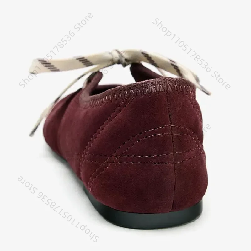 Immagine 6: Scarpe Mary Jane con punta tonda e lacci in pelle scamosciata da donna Scarpe casual comode e poco profonde Suola morbida Nuove calzature autunnali Ballerine di marca da donna